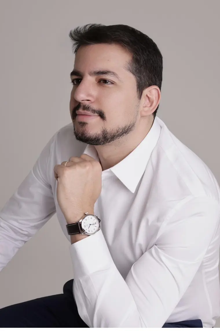 Dr. Danillo Irineu
